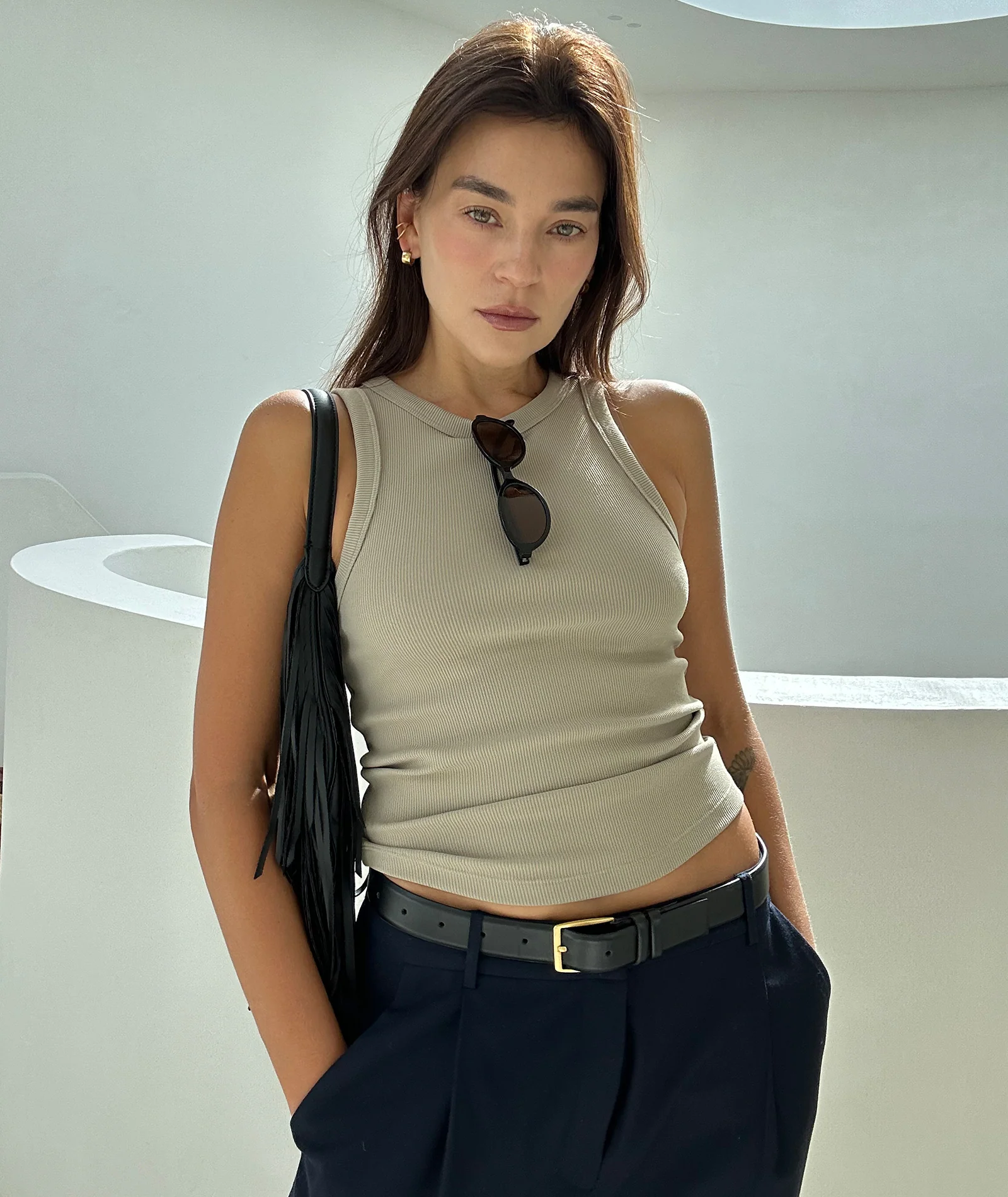 RIBBED TANK - TAUPE - Image 9