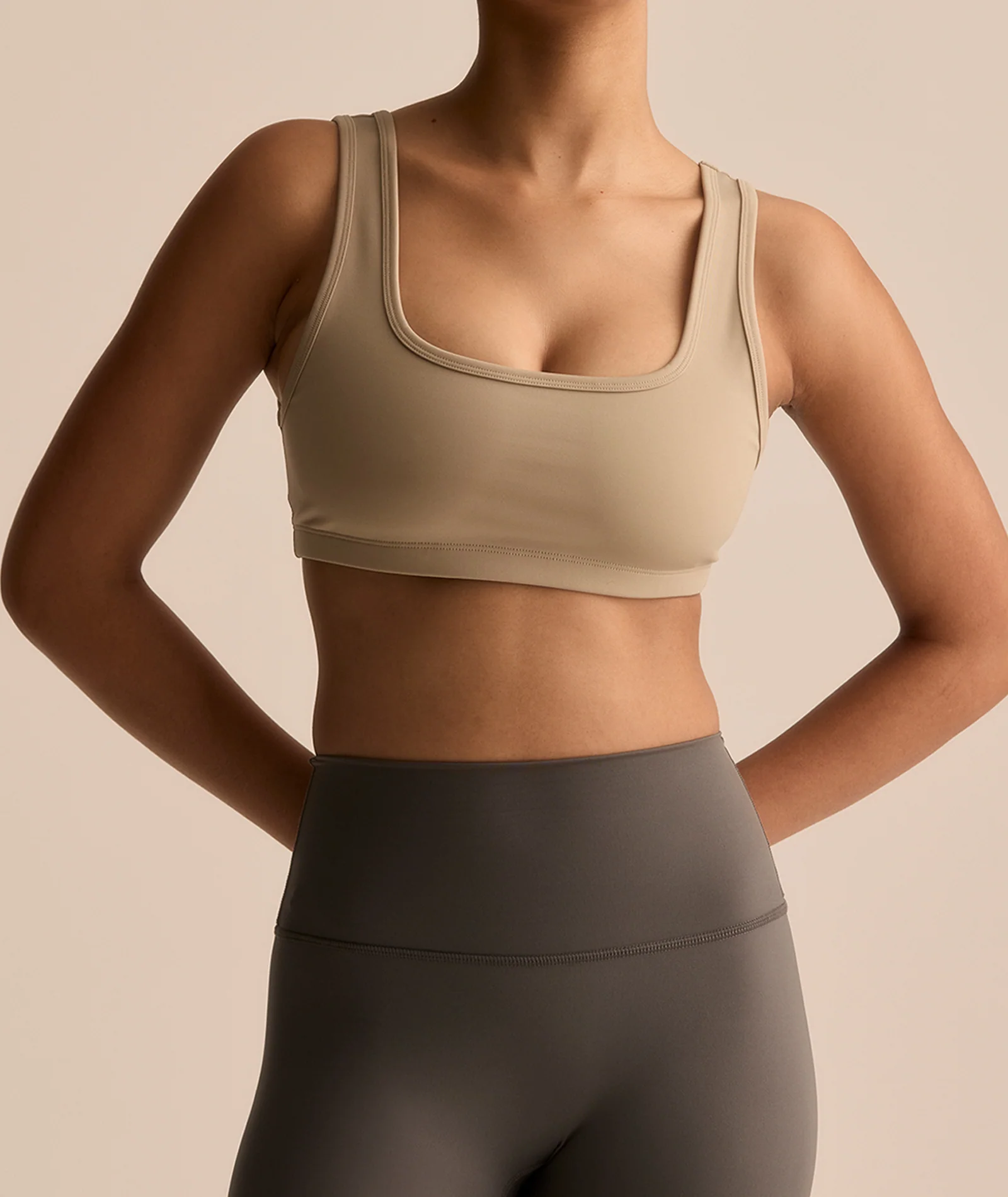 SPORTS BRA - TAUPE - Image 3